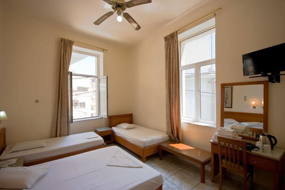 Hotel Lena Iraklio